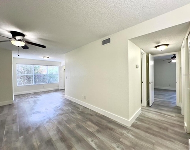 5140 Conroy Road - Photo Thumbnail 16