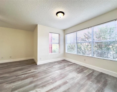 5140 Conroy Road - Photo Thumbnail 13
