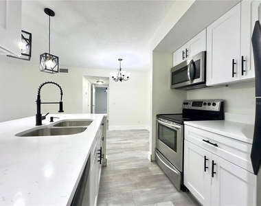 5140 Conroy Road - Photo Thumbnail 9
