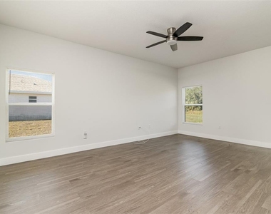 1213 Waterford Street Se - Photo Thumbnail 5