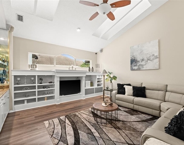 9502 Portbury Drive - Photo Thumbnail 9