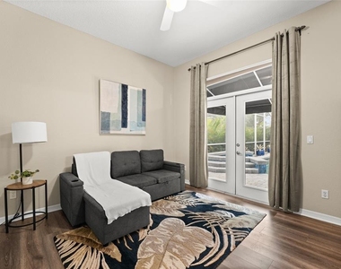 9502 Portbury Drive - Photo Thumbnail 17