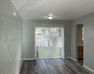 1217 Kennedy Road - Photo Thumbnail 2
