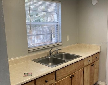 1217 Kennedy Road - Photo Thumbnail 6