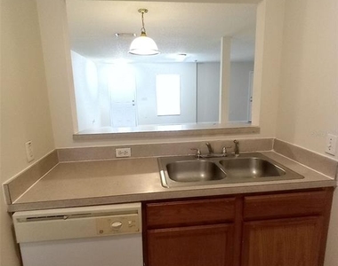 880 E Columbia Avenue - Photo Thumbnail 12
