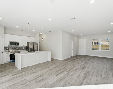 13690 Sw 43rd Circle - Photo Thumbnail 14