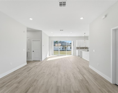 13690 Sw 43rd Circle - Photo Thumbnail 7