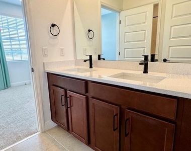 1825 Coastal Court - Photo Thumbnail 21