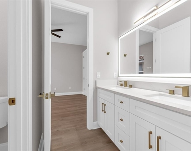 14631 Heathermere Lane - Photo Thumbnail 31