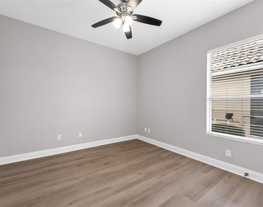 14631 Heathermere Lane - Photo Thumbnail 24