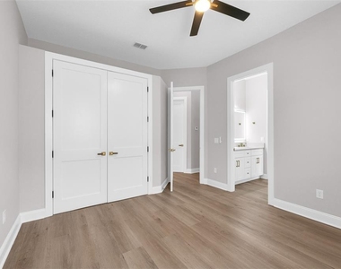 14631 Heathermere Lane - Photo Thumbnail 32