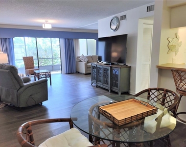 650 Bird Bay Drive E - Photo Thumbnail 23