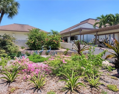 650 Bird Bay Drive E - Photo Thumbnail 42
