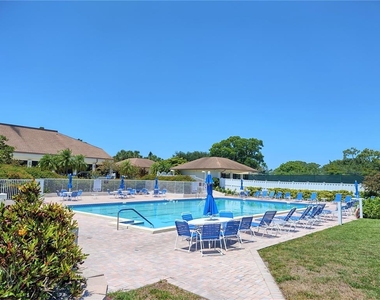 650 Bird Bay Drive E - Photo Thumbnail 37