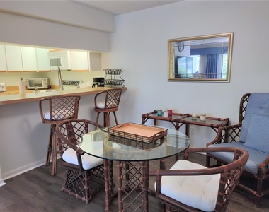 650 Bird Bay Drive E - Photo Thumbnail 22