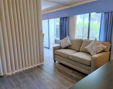 650 Bird Bay Drive E - Photo Thumbnail 13