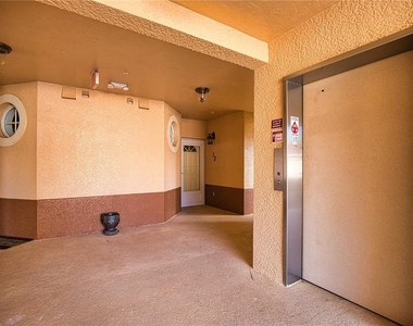 150 L Pavia Boulevard - Photo Thumbnail 3