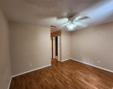 6288 Sw 8 Place - Photo Thumbnail 14