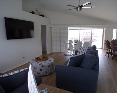 3804 Turtle Dove Boulevard - Photo Thumbnail 3