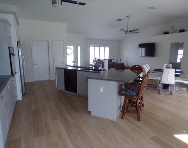 3804 Turtle Dove Boulevard - Photo Thumbnail 7
