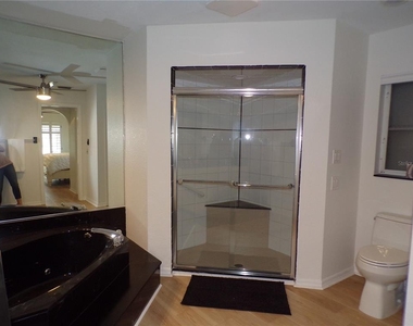 3804 Turtle Dove Boulevard - Photo Thumbnail 18