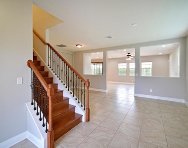8031 111th Terrace E - Photo Thumbnail 7
