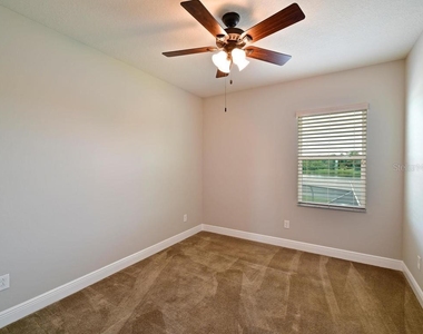 8031 111th Terrace E - Photo Thumbnail 24