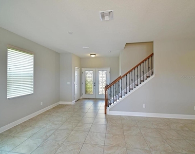 8031 111th Terrace E - Photo Thumbnail 4