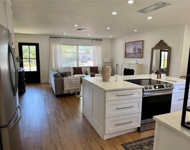 3157 Novus Street - Photo Thumbnail 4