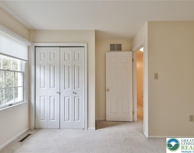 4059 Wedgewood Road - Photo Thumbnail 27