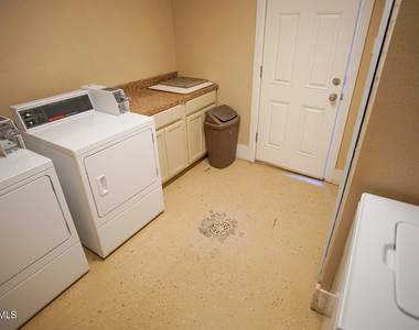 8612 Lawson Street - Photo Thumbnail 12