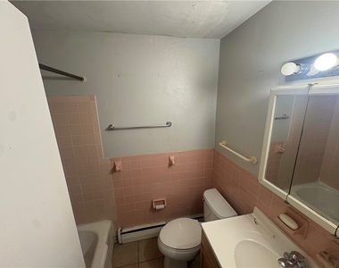 1 Penn Ridge Ct - Photo Thumbnail 8