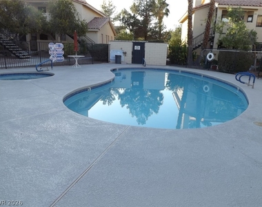 1204 Observation Drive - Photo Thumbnail 15
