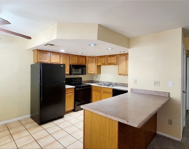 1204 Observation Drive - Photo Thumbnail 2