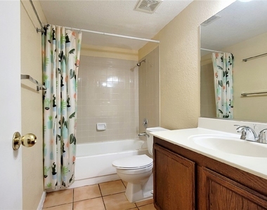 1204 Observation Drive - Photo Thumbnail 14