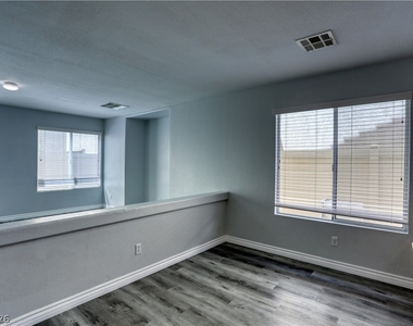 7226 Cestrum Road - Photo Thumbnail 12