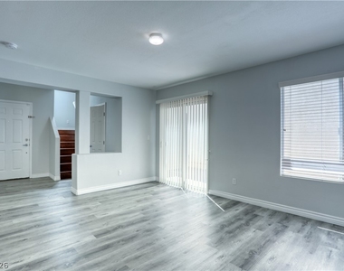 7226 Cestrum Road - Photo Thumbnail 10