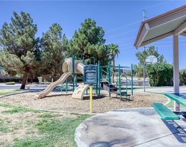 7226 Cestrum Road - Photo Thumbnail 32
