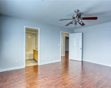 7226 Cestrum Road - Photo Thumbnail 24