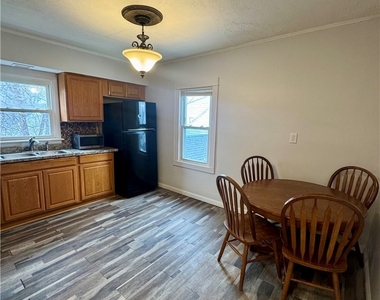 59 Clark Avenue - Photo Thumbnail 1