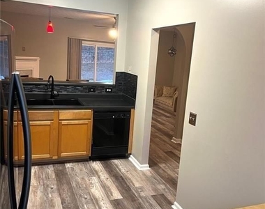 3854 Austin Park Lane - Photo Thumbnail 7