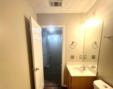 3854 Austin Park Lane - Photo Thumbnail 36