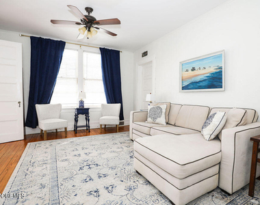 17 Beach Road - Photo Thumbnail 23