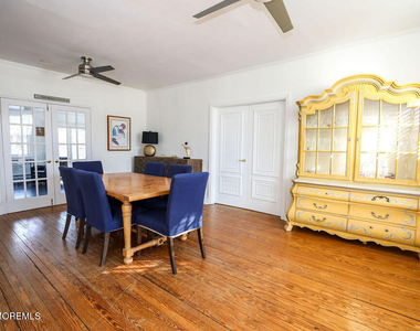 17 Beach Road - Photo Thumbnail 9