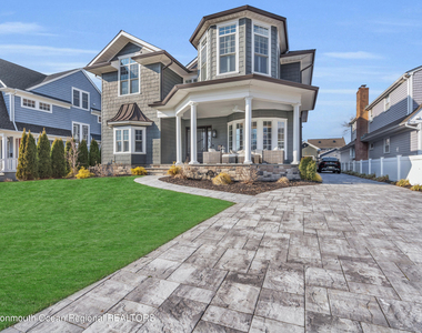 502 Brighton Avenue - Photo Thumbnail 1