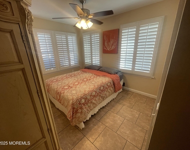 111 Fielder Avenue - Photo Thumbnail 8