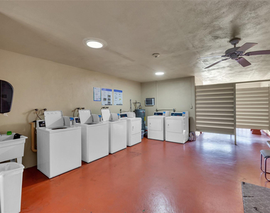 5300 Washington Street - Photo Thumbnail 2