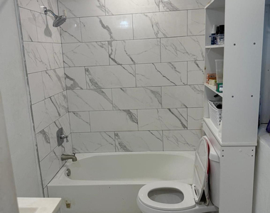 1116 W 32nd Street - Photo Thumbnail 8