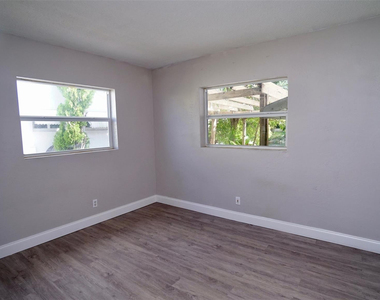 5908 Nw 81st Avenue - Photo Thumbnail 26