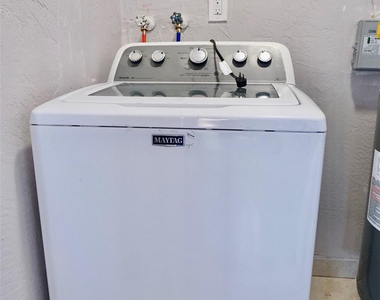 5908 Nw 81st Avenue - Photo Thumbnail 31